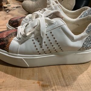 Jennifer Lopez sneakers